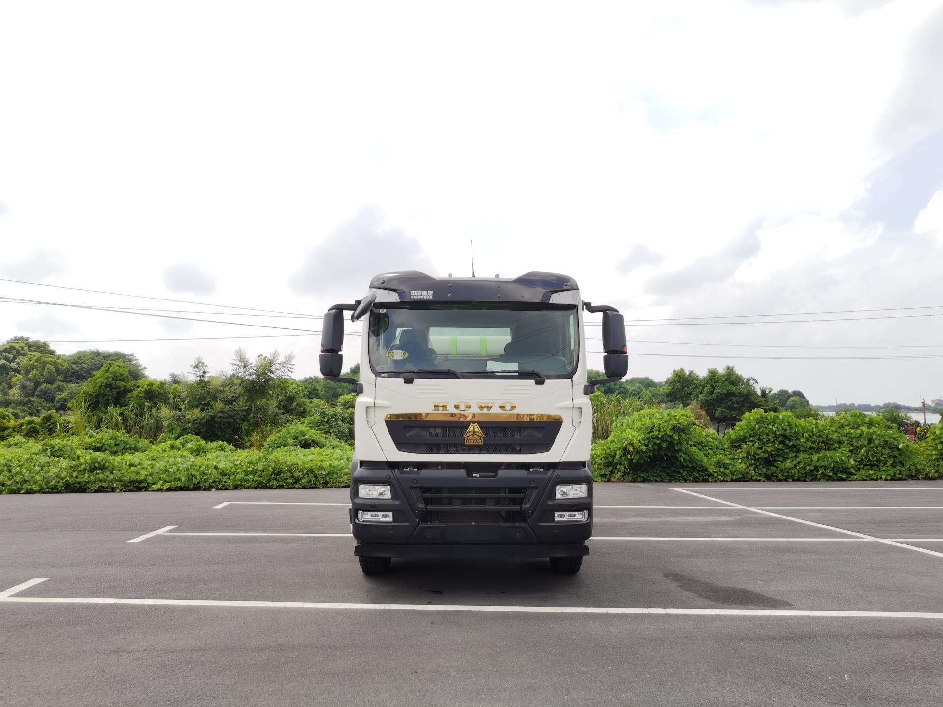 四桥12F重汽TX Pro搅拌车（E系列）_产品型号_产品段位_小类_混凝土机械_工程机械_产品中心_ng电子游戏