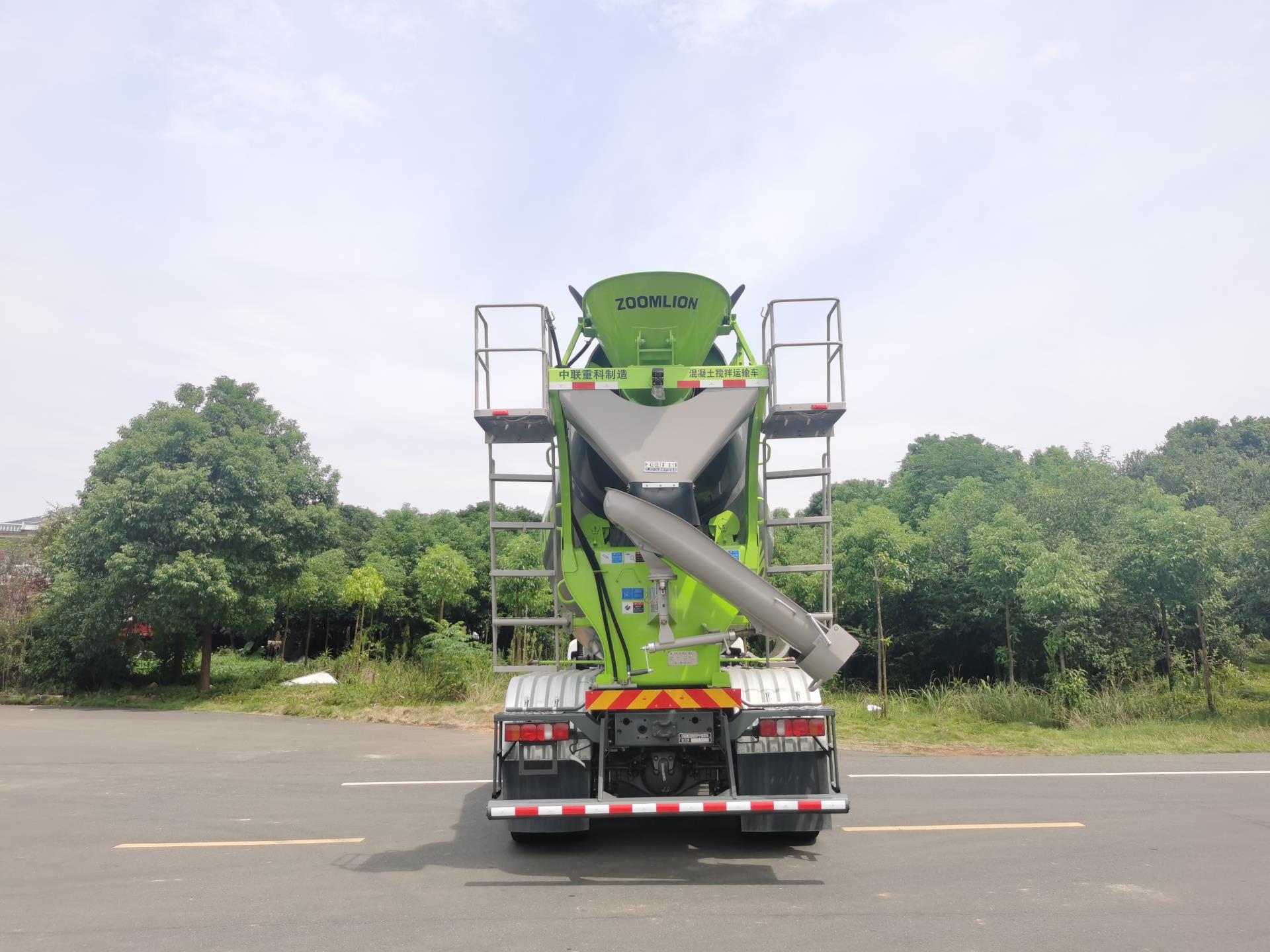 四桥12F重汽豪沃搅拌车（E系列）_产品型号_产品段位_小类_混凝土机械_工程机械_产品中心_ng电子游戏