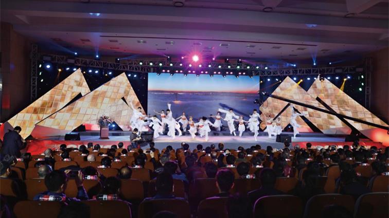 2015年度总结表扬大会专题_专题专栏_新闻中心_ng电子游戏