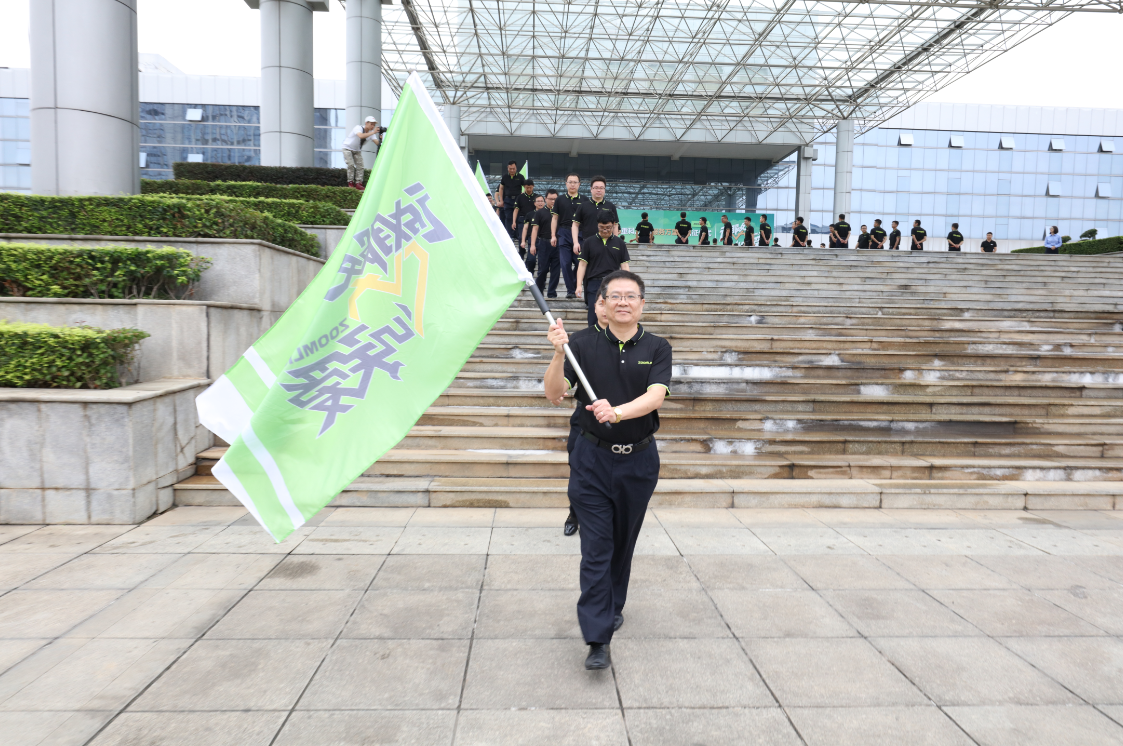 诚效劳·心关爱 ng电子游戏重科2018效劳万里行_专题专栏_新闻中心_ng电子游戏